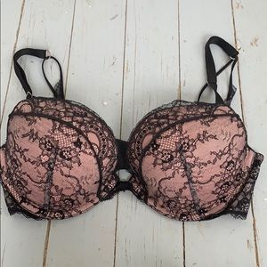 Victoria’s Secret 34D Bra